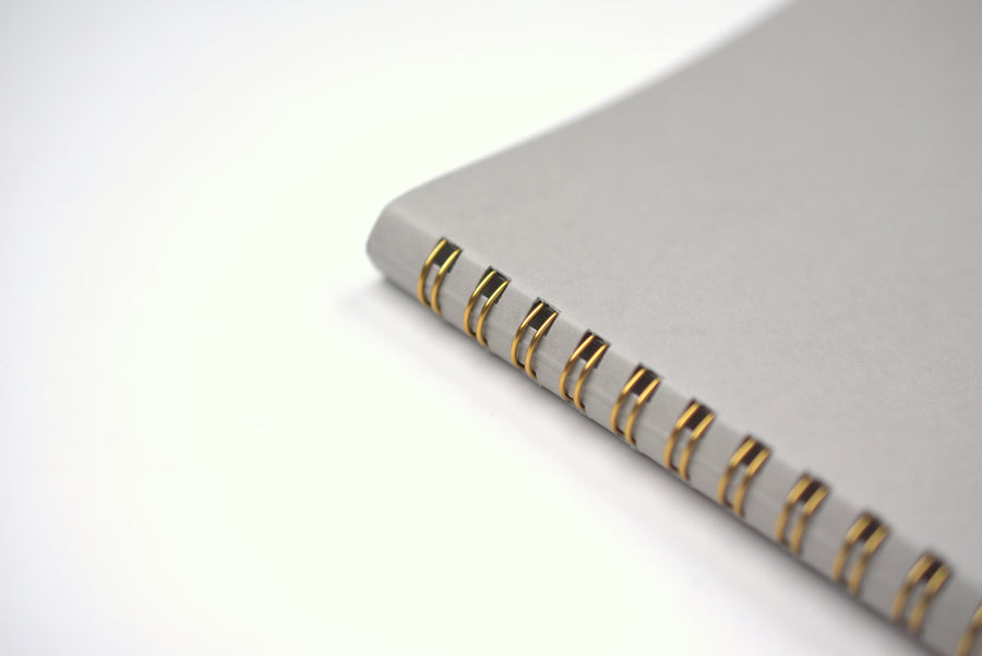 Midori Ring Notebook Soft Color - A5 - Dot Grid - Grey