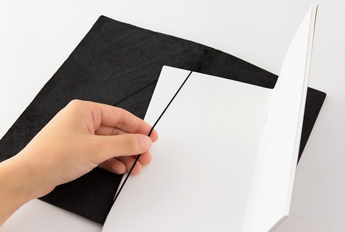 TRAVELER'S Notebook - Regular Size - Black