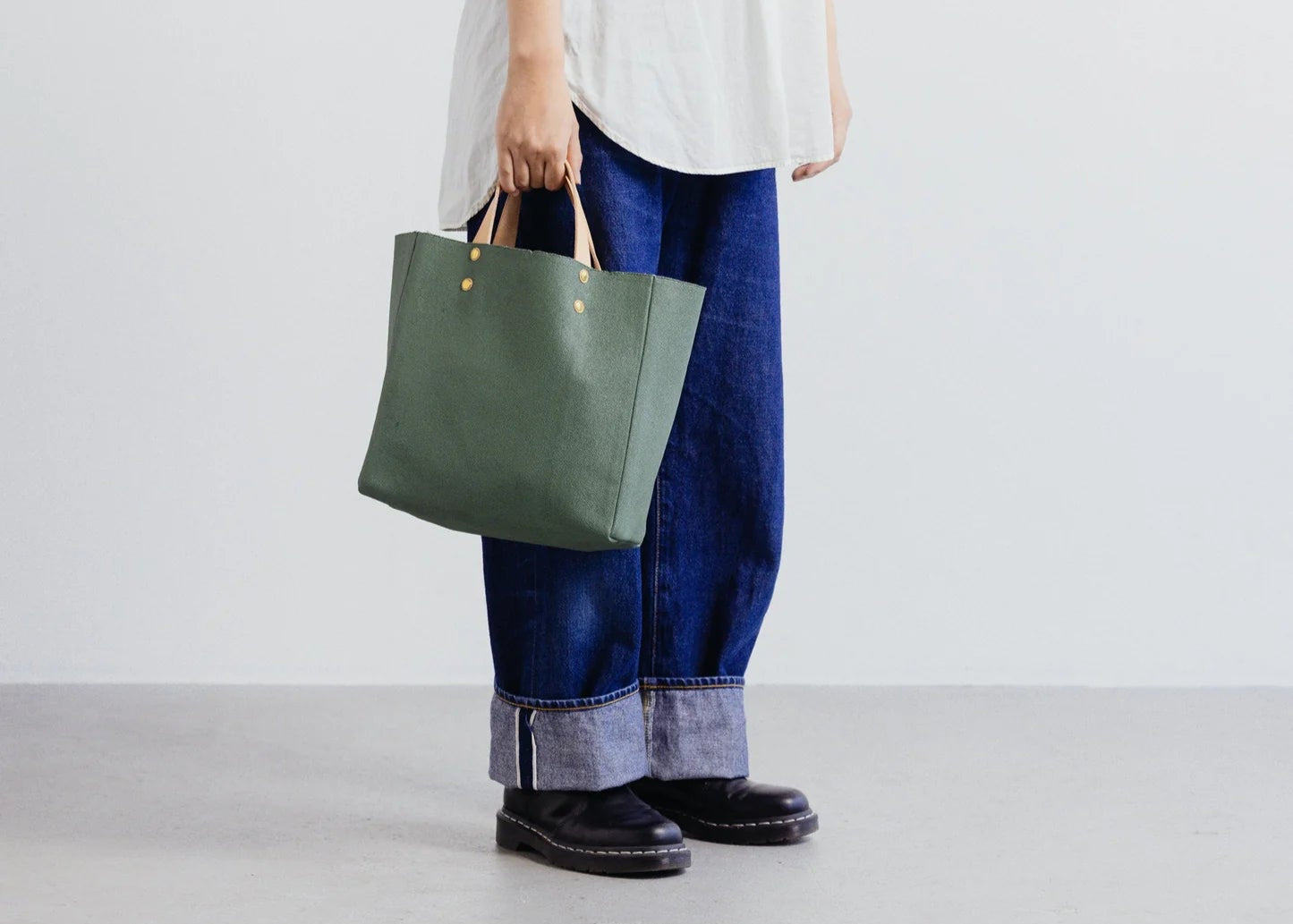 The Superior Labor Paint Canvas Bag - M