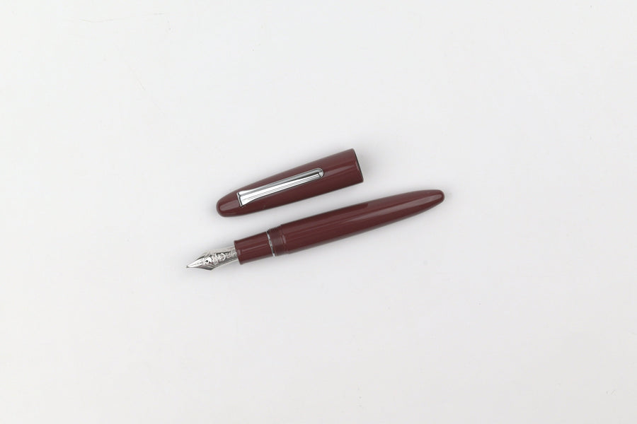 Sailor 1911 King of Pen Ebonite Fountain Pen - Color Urushi - Silver Trim - Bordeaux