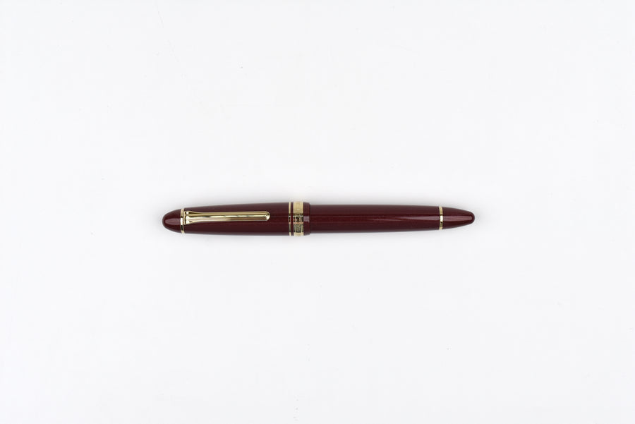 Sailor 1911 Large Fountain Pen - 18K Gold Trim - Shining Red