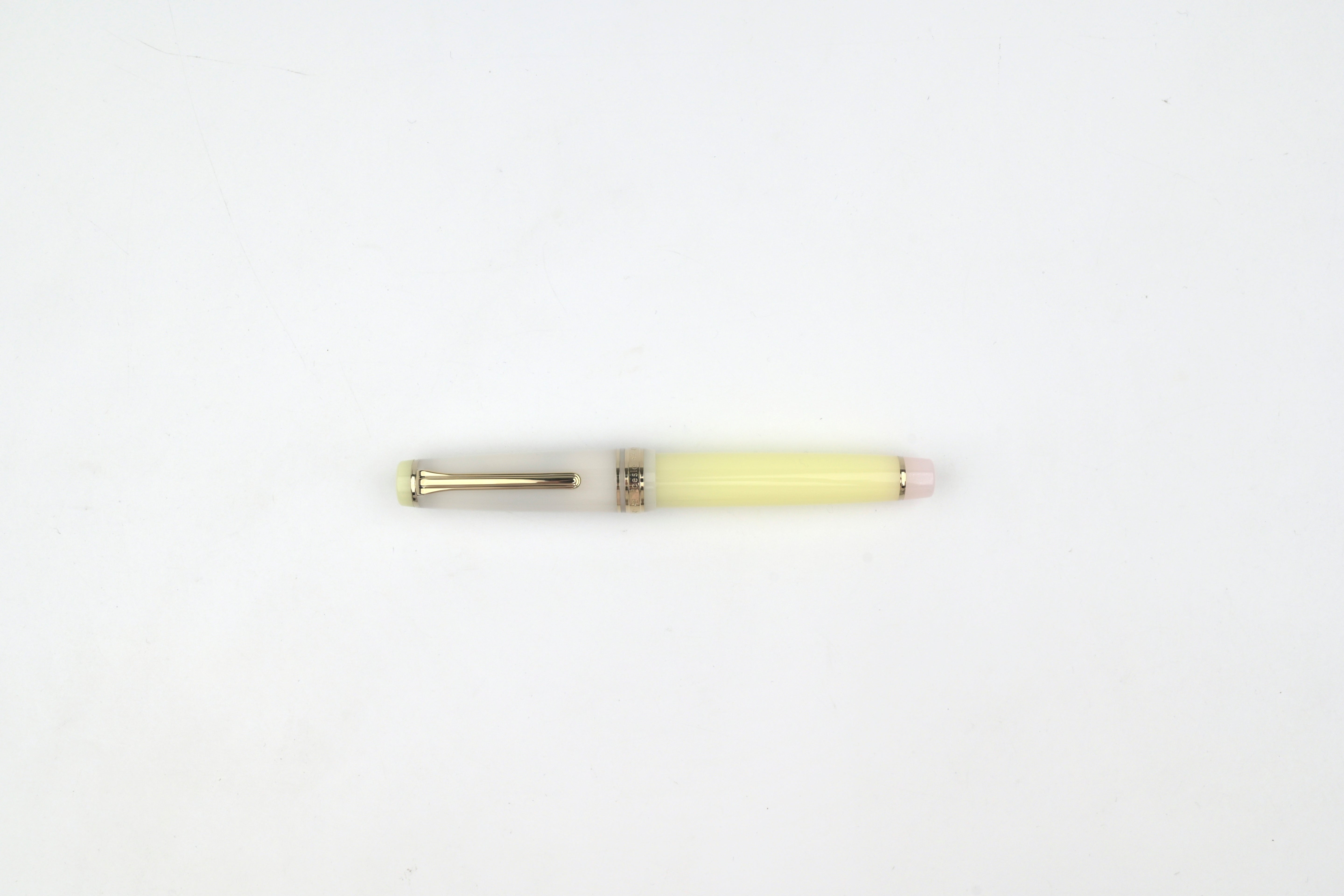 Poesie Original Fountain Pen - Angel Cat - Limited Edition
