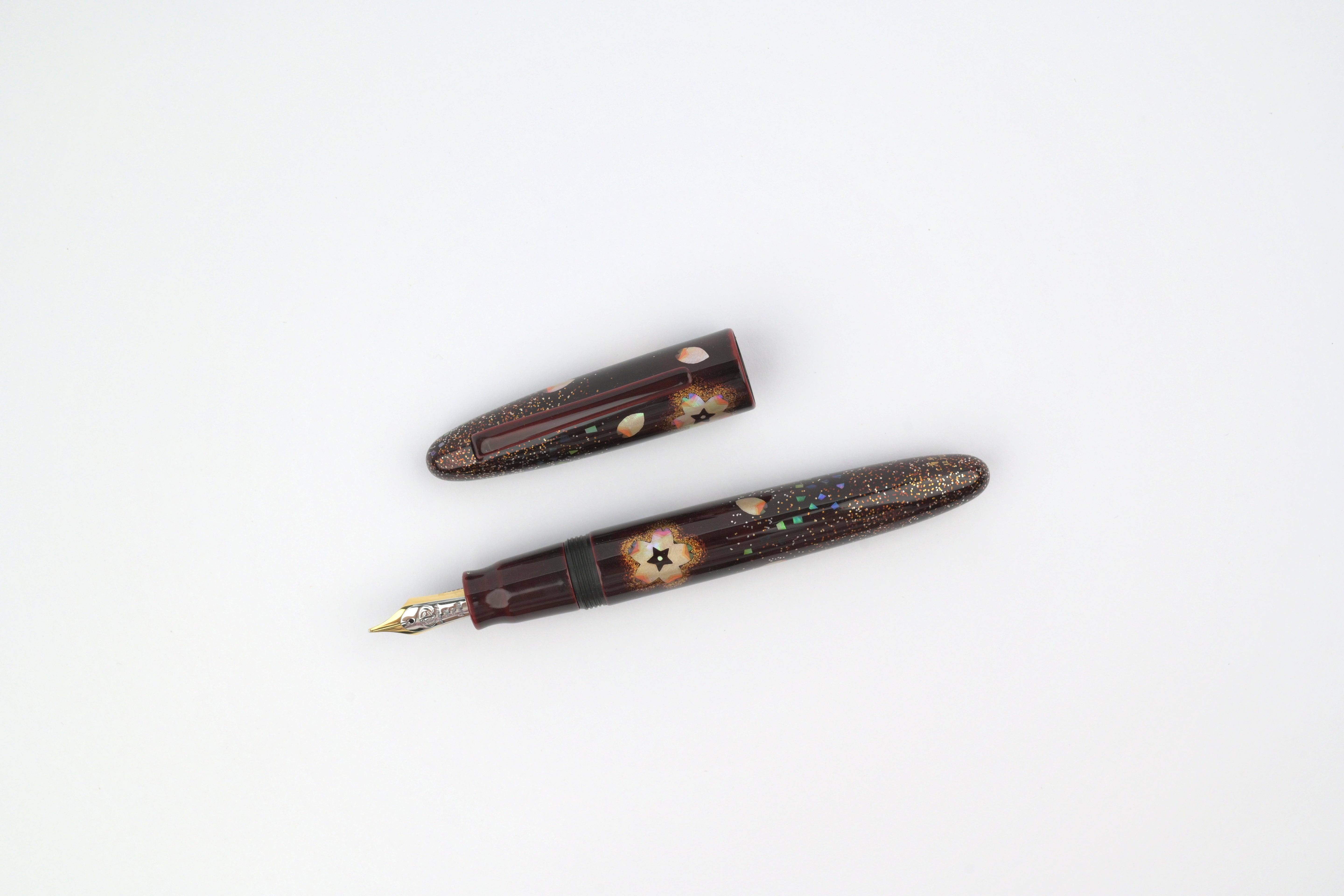 Taccia Miyabi Fountain Pen - Golden Sunlit Sakura - Limited Edition