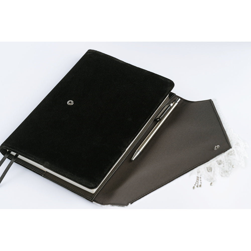 Hobonichi Techo Cousin Cover 2027 - tanakadaisuke: White Handkerchief Diary - A5