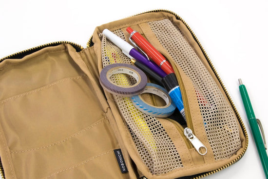 Book-style pen case