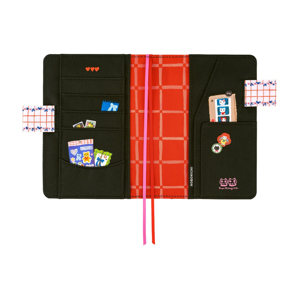 Hobonichi Original Book & Cover 2026 - Yumi Kitagishi: White Cat's Table Decorations - April Start - A6