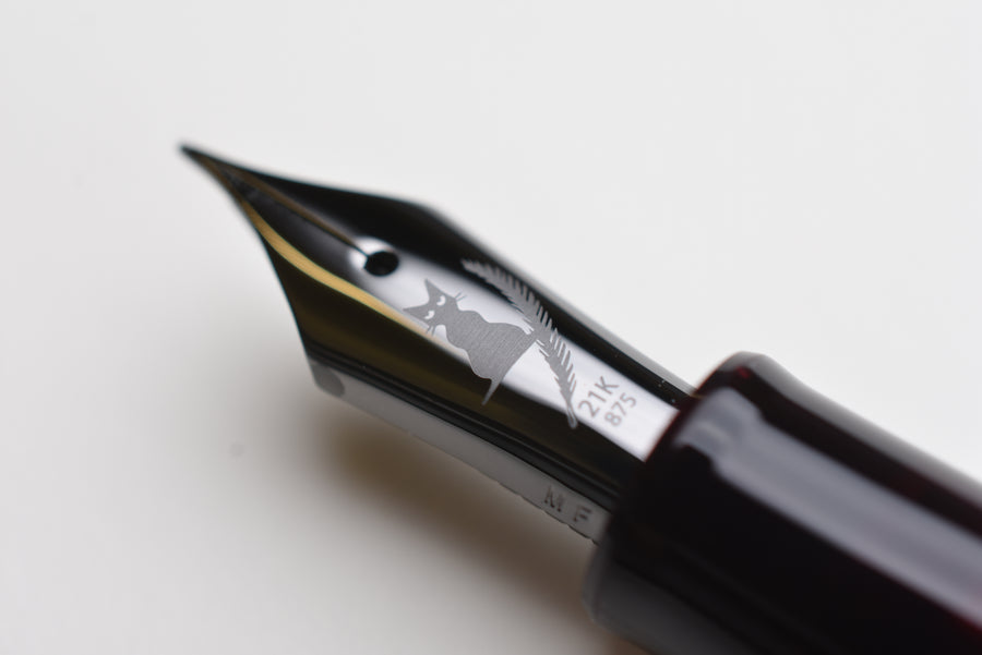 BUNGUBOX Original Fountain Pen - Piston - The Witch 2022